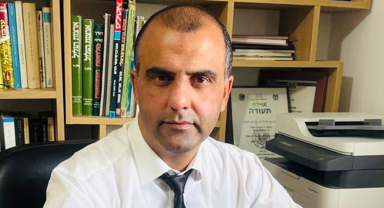 مضيق هرمز: الجغرافيا- التاريخية لممر استراتيجي عالمي.