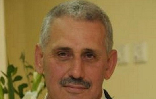 أبي ...  ما زلْتَ تُعطّرُ الذّاكرة