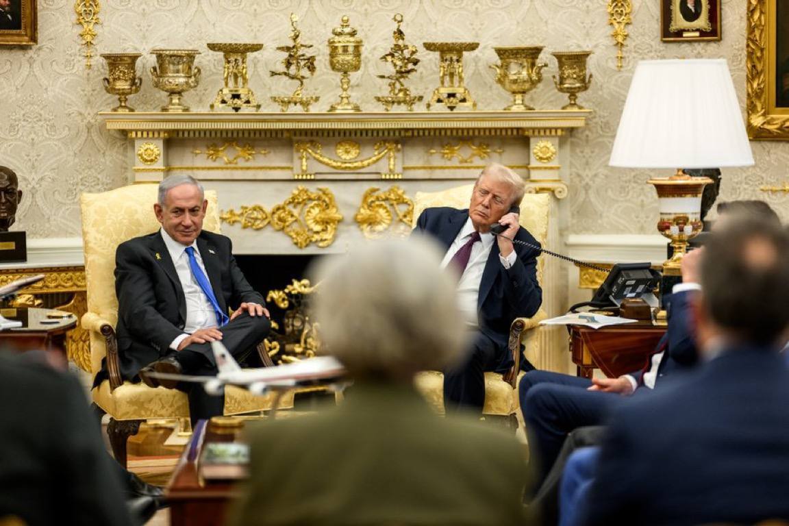 نتنياهو: تحدثت مع ترامب ويؤكد أن بالإمكان تحويل إنجازاتنا إلى اتفاق يحقق أهداف الحرب ويحفظ مصالحنا