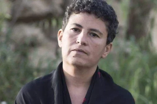 ترامب يؤجّل الضربة… وإيران تنفي التفاوض: الشرق الأوسط على حافة الانفجار