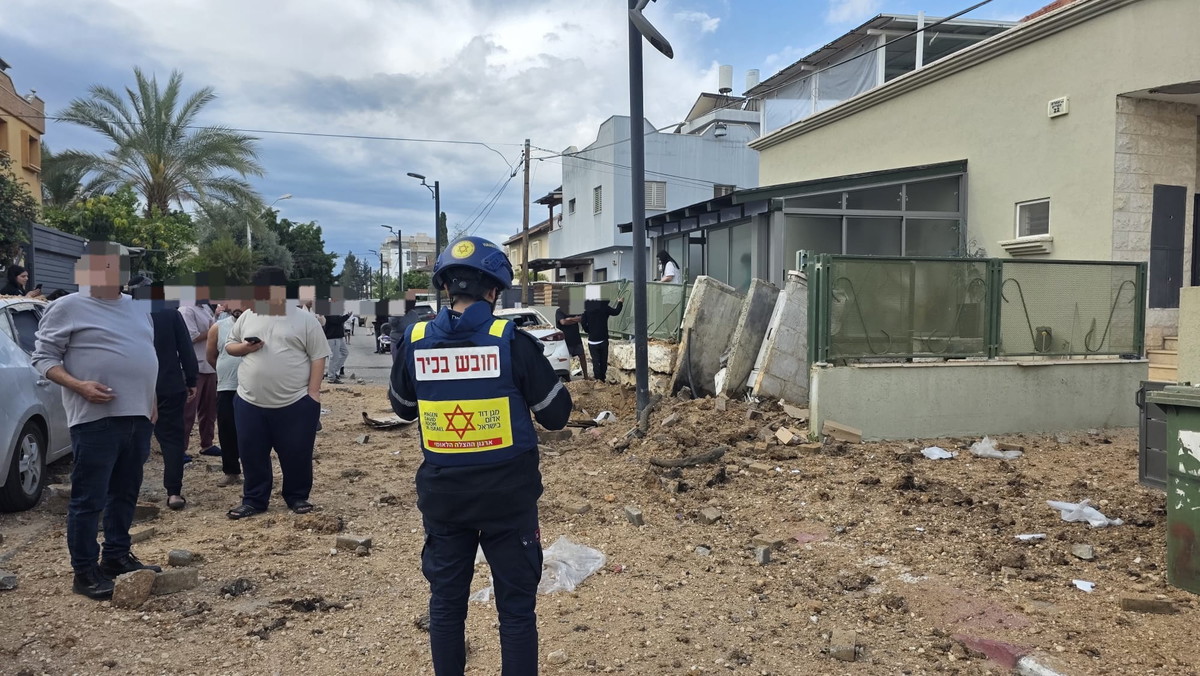 الحرب في يومها التّاسع والثّلاثين| دمار كبير في تل أبيب وبلدات المركز بعد صلية صاروخية أطلقت من إيران... لم يُبلغ عن إصابات