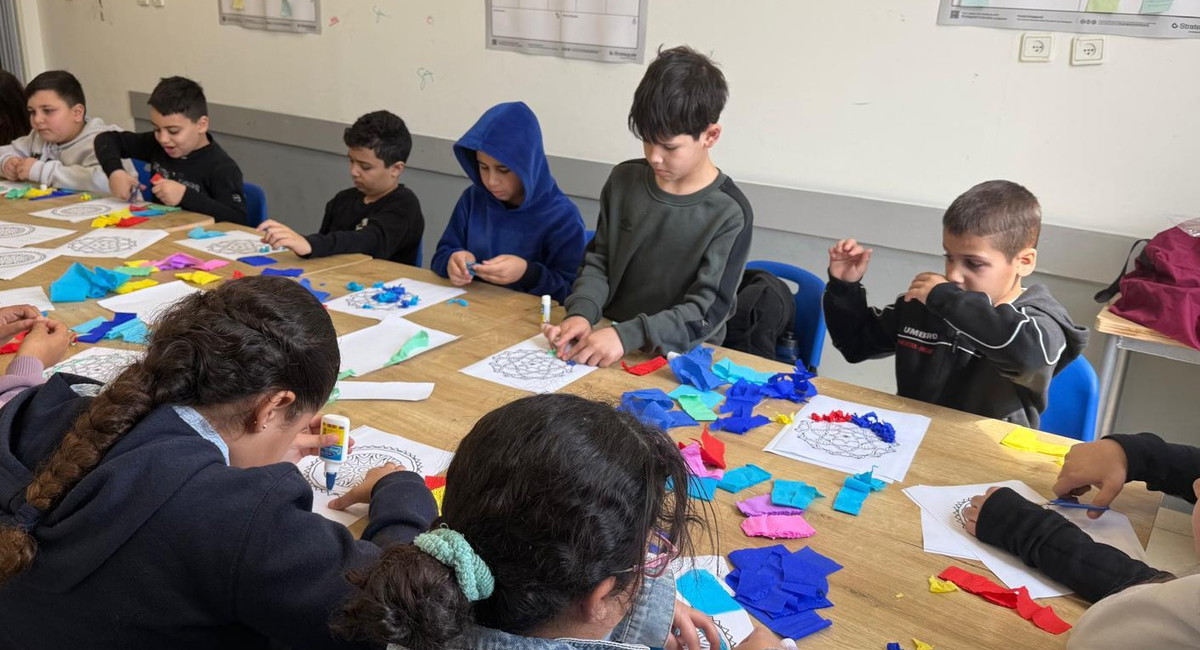 افتتاح مخيم الربيع في المركز الجماهيري – أم الفحم بمشاركة واسعة وفعاليات متنوعة