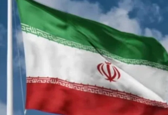 إيران تهدد بإجراءات ردًا على استمرار الحصار البحري الأميركي 