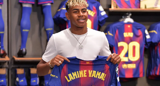 إصابة لامين جمال تُربك برشلونة.. وغياب حتى نهاية الموسم مع أمل اللحاق بمونديال 2026