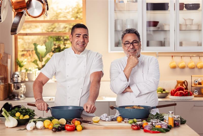 إيكيا تطلق حملة جديدة بمشاركة الشيفَين حاييم كوهين ويوسي شطريت