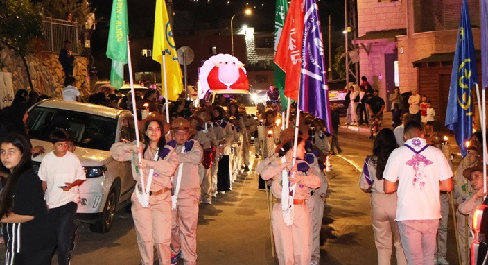 عرابة: مسيرة تكبيرات حاشدة تجوب شوارع المدينة احتفالاً بحلول عيد الأضحى المبارك