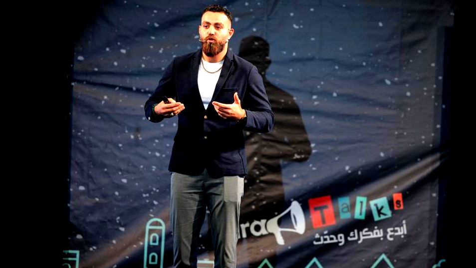 شادي خاروف من القدس للعالم: تركت وظيفتي كمساعد للسفير التركي من أجل القفز إلى القمة