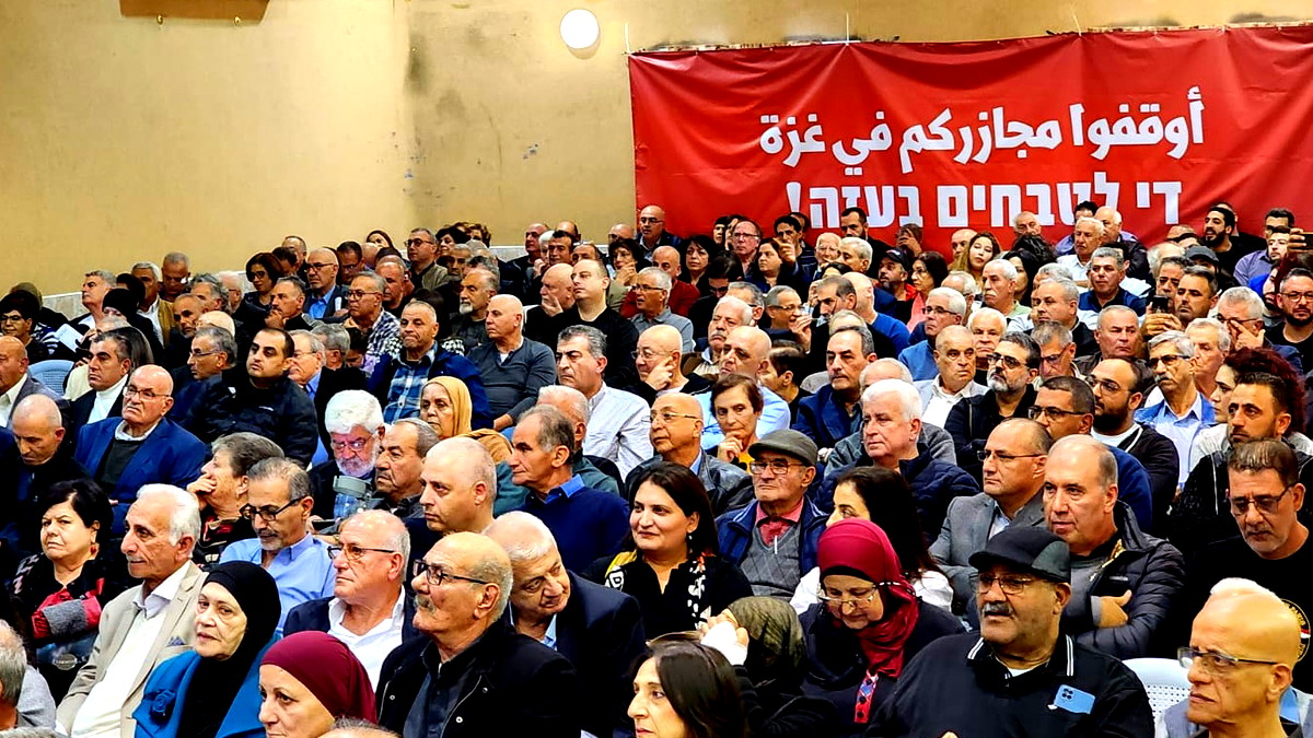 بمشاركة المئات: انعقاد مجلس الجبهة الديمقراطية رغم معارضة الشرطة-الجبهة: بشجاعة ومسؤولية نواجه الحرب والفاشية
