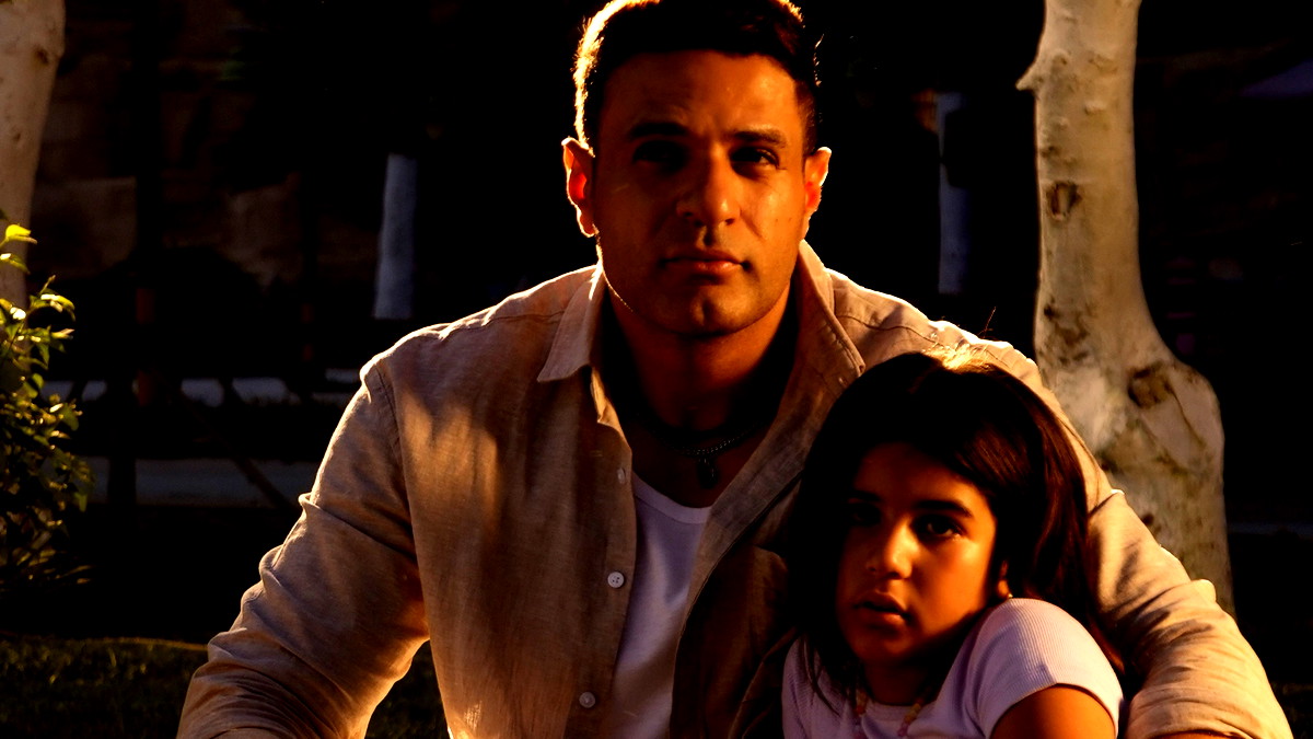 محمد نور طرح جديده الغنائي وإبنته عليا بطلة الأغنية 