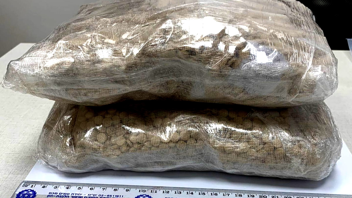 إحباط محاولة تهريب مخدرات من نوع كبتاغون الخطيرة عبر جسر الملك حسين إلى إسرائيل