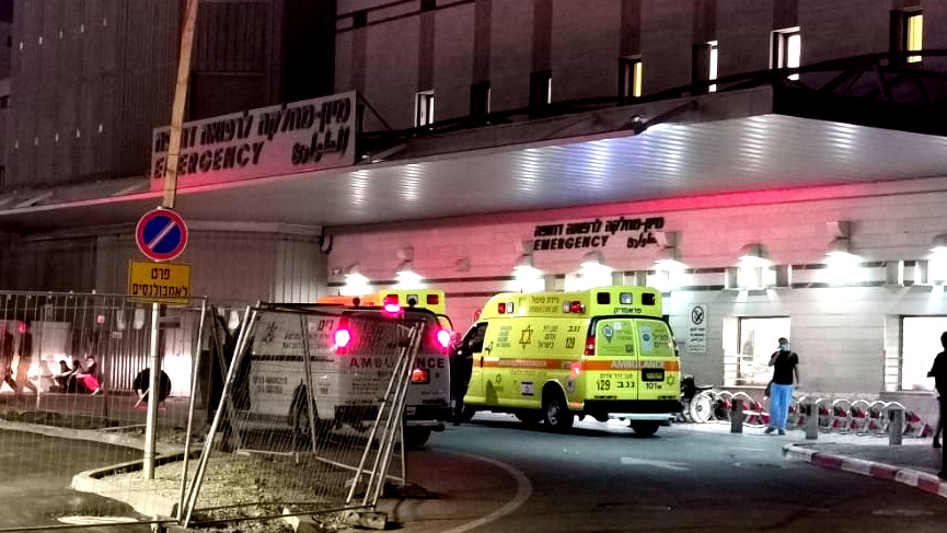 بئرالسبع: مشفى سوروكا يعلن نقل 28 جنديا أصيبوا في معارك قطاع غزة إصابة أحدهم خطيرة