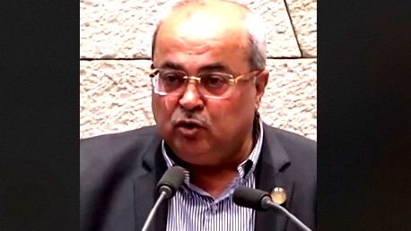 النائب أحمد الطيبي بإحاطة طلابية لخريجي التمريض في الجامعة الأمريكية بجنين: سيتم تسريع إصدار الشهادات خلال الأسبوع القادم