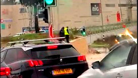 مناشدة بسلك طرق بديلة| فيديو: أزمة سير وازدحامات مرورية خانقة في مدينة الناصرة جرّاء الفيضانات التي عقبت هطول الأمطار