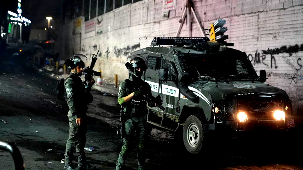 مصادر فلسطينية: ارتقاء ستة شبّان وإصابة آخرين إثر قصف لمسيّرة إسرائيلية استهدف مخيّم نور شمس في طولكرم