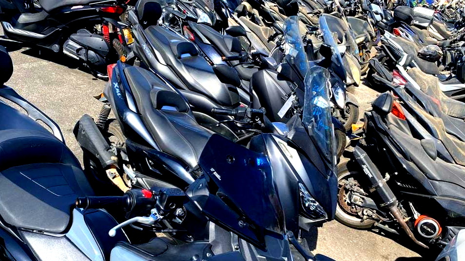 الشرطة تقوم بنشاط واسع النطاق وألغت إستخدام 6 دراجات نارية في يافا