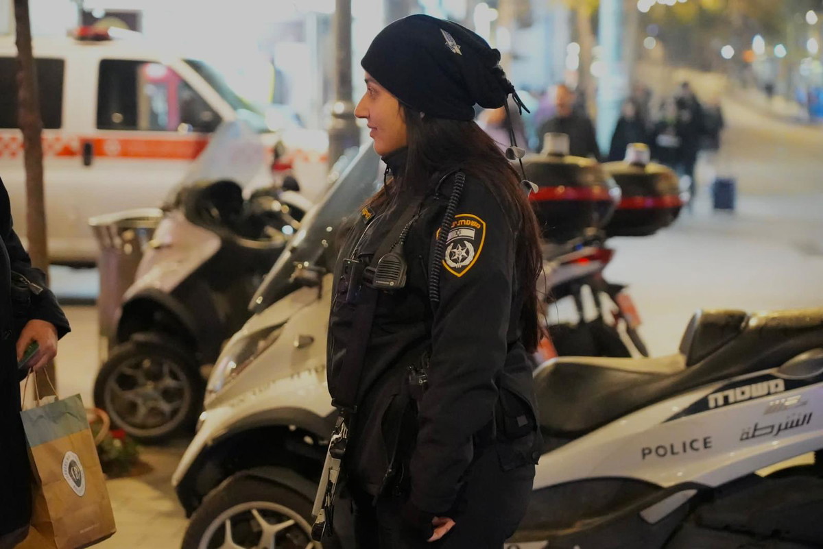 عشية رأس السنة الميلادية| القدس: اعتقال العديد من الأشخاص بشبهة القيادة تحت تأثير الكحول والاتجار بالمخدّرات