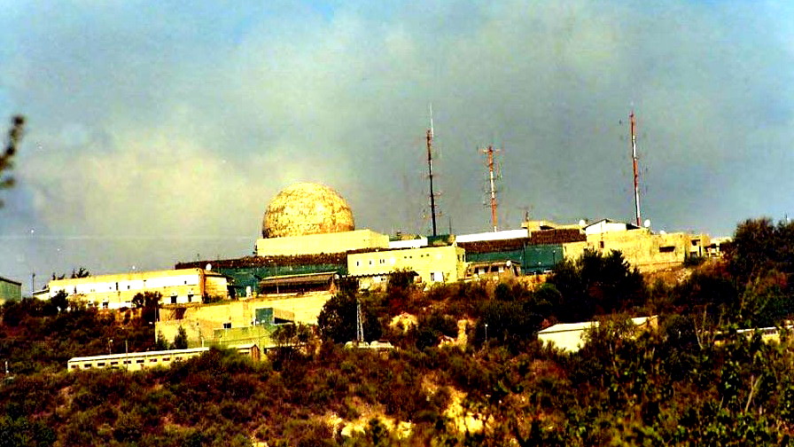 حزب الله: استهدفنا قاعدة ميرون بـ62 صاروخا في رد أولي على اغتيال العاروري - صافرات الإنذار تدوي في طبريا وغور الأردن لأول مرة 