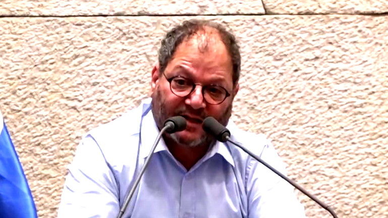 اليمين الإسرائيلي يبادر لعزل عضو الكنيست عوفير كسيف بسبب دعمه شكوى جنوب افريقيا للمحكمة الدولية ضد إسرائيل