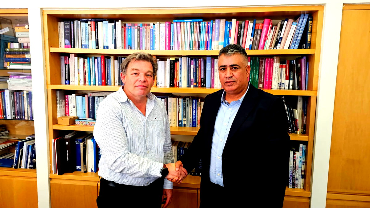 على خلفية المضايقات- النائب يوسف العطاونة: على الجامعات في البلاد وقف المُلاحقات تجاه الطلبة العرب 