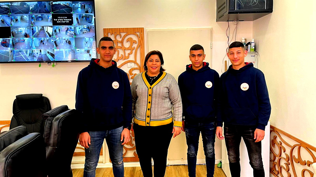 ثانوية "عمال" عيلوط تنتخب الطالب محمد رشيد عودة الله رئيسا لمجلس الطلاب