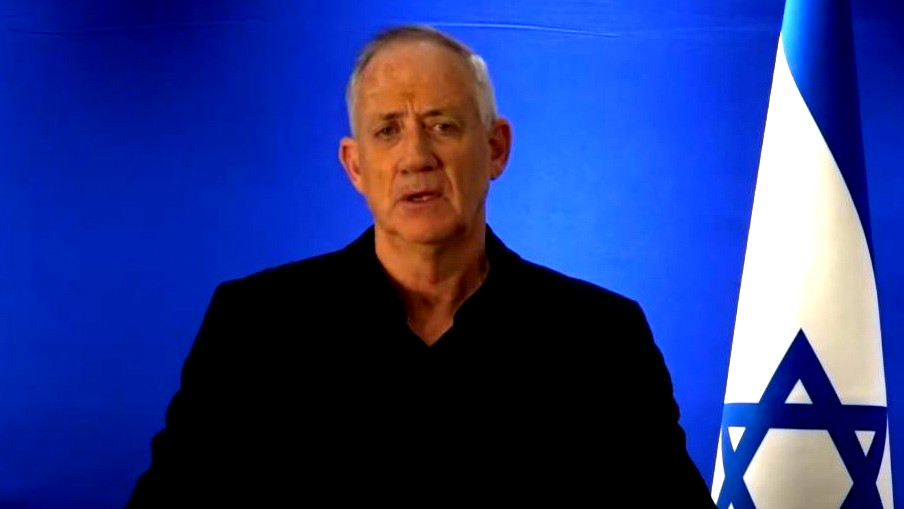 غانتس: مستمرون في الحكومة وحماس فقدت سلطتها فعليًا في غزة وعلى لبنان أن يختار.. 