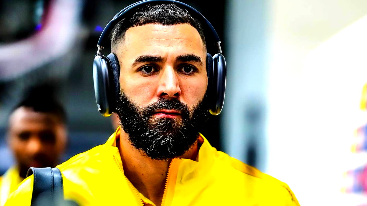 مفاجاة- باريس سان جيرمان يدرس امكانية التعاقد مع بنزيما