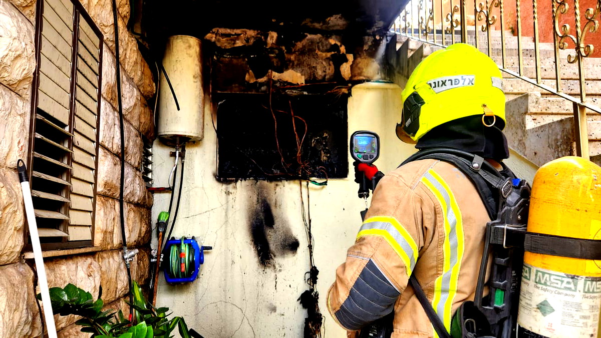 يافة الناصرة: اصابة سيدتين جراء حريق خزانة كهرباء