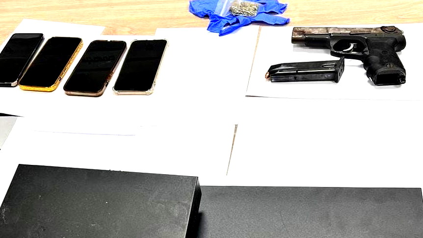 ضبط مسدّس وقنبلة يدويّة جاهزة للاستخدام في كفر ياسيف واعتقال مشتبه