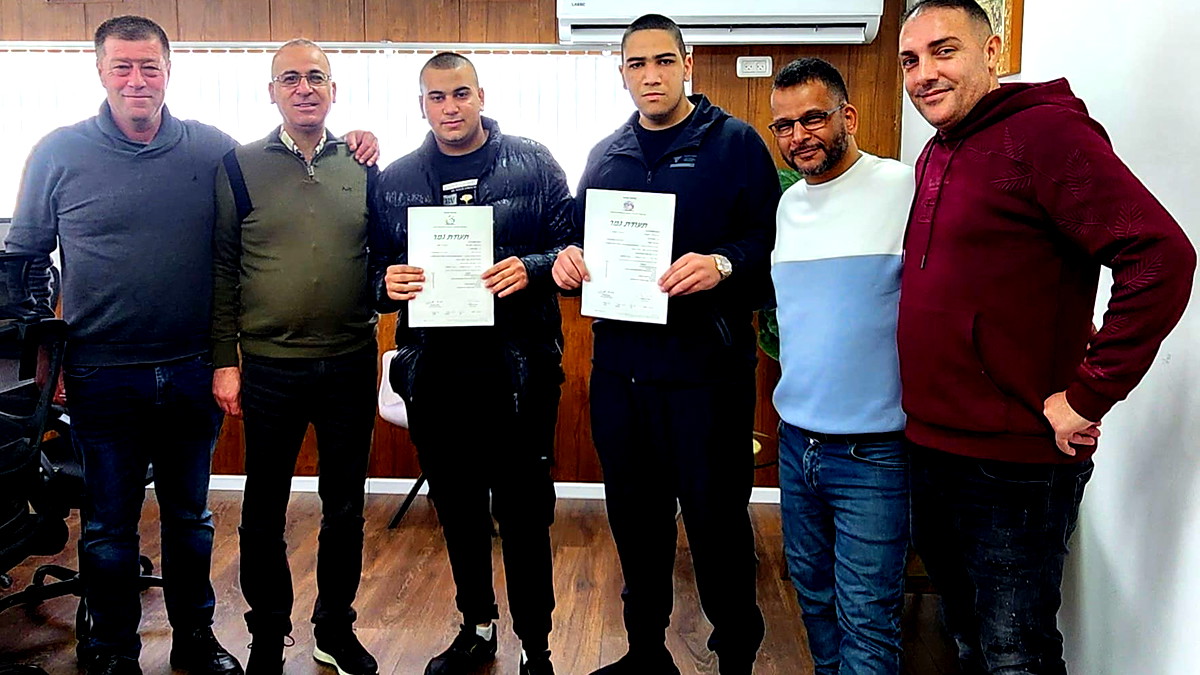 مدرسة القفزة التكنولوجية- عَمال الناصرة تحصد نتائج متميِّزة ومشرِّفة من خلال شهادات التأْهيل المهني