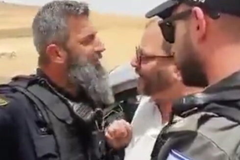 تقديم لائحة اتهام ضد عضو الكنيست عوفر كسيف تنسب له الاعتداء على شرطي: "ملاحقة سياسية"