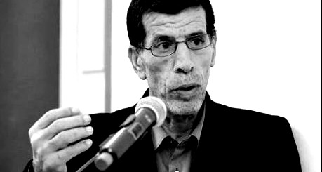 قصيدة عرفتُ الهوى للشَّاعر طاهر أبو فاشا وليست لابن عربي ولا لرابعة العدويَّة