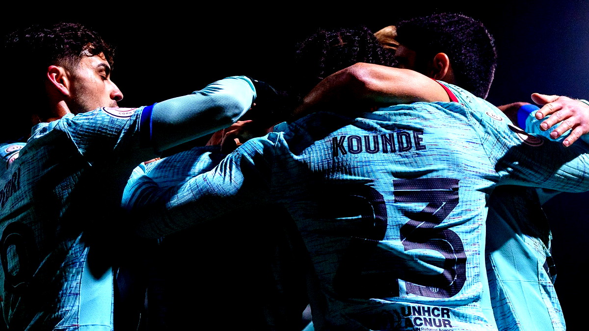 برشلونة يبلغ ربع نهائي كأس الملك