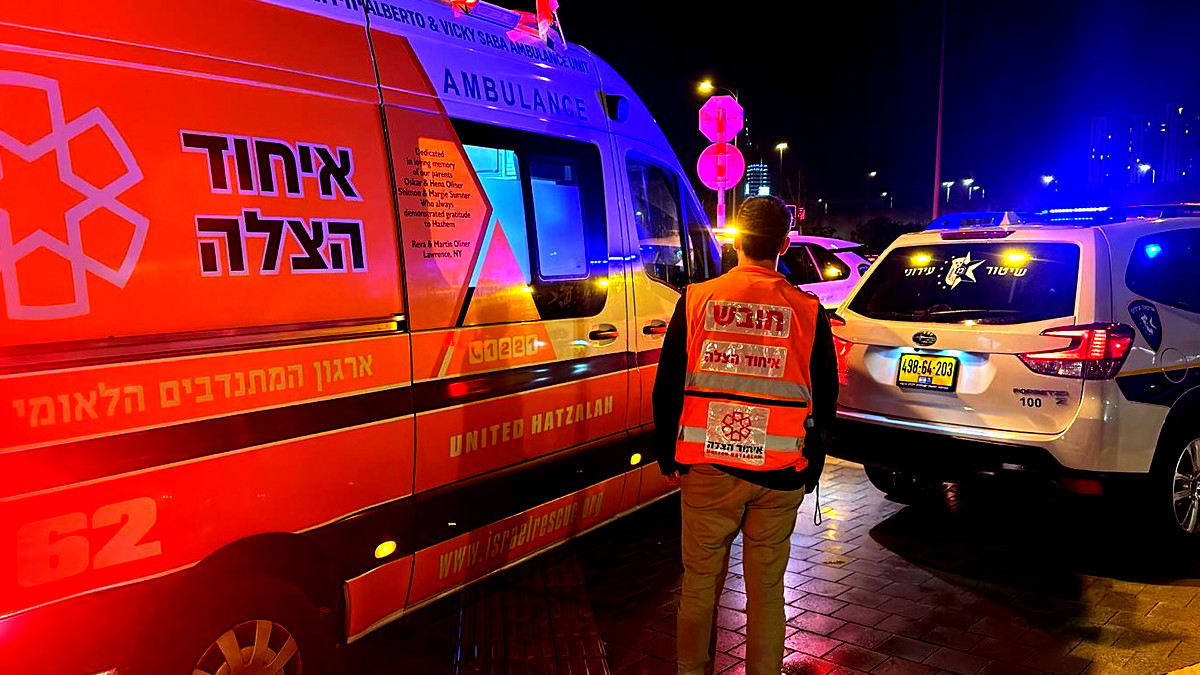 هرتسليا: اصابة شاب بجراح خطيرة اثر تعرضه للطعن في محطة القطار