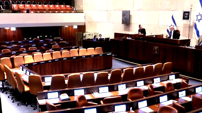 الجبهة والعربية للتغيير تقدم اقتراحًا لحجب الثقة عن الحكومة ولابيد يدعو للتصويت على مقترحه 