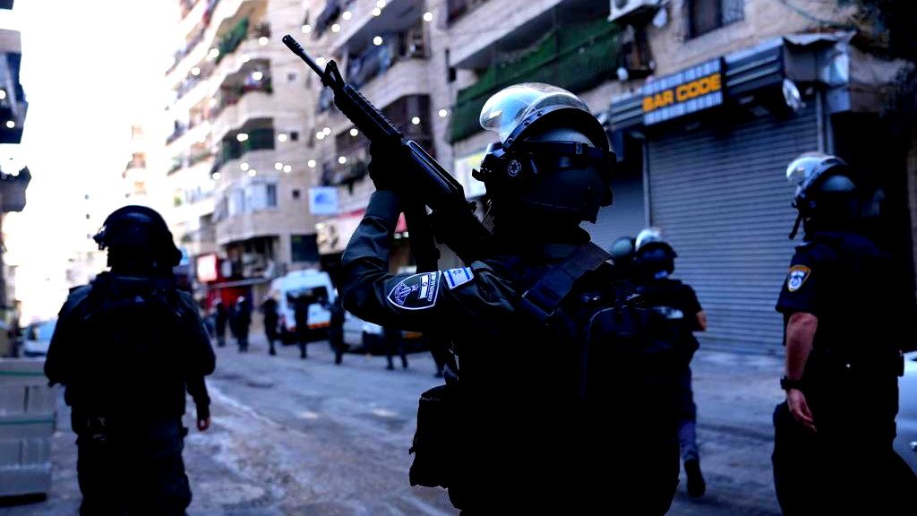 مصادر فلسطينية: ارتقاء شاب (21 عامًا) عقب اقتحام شنّته قوات الجيش الإسرائيلي في بلدة اليامون غربيّ جنين