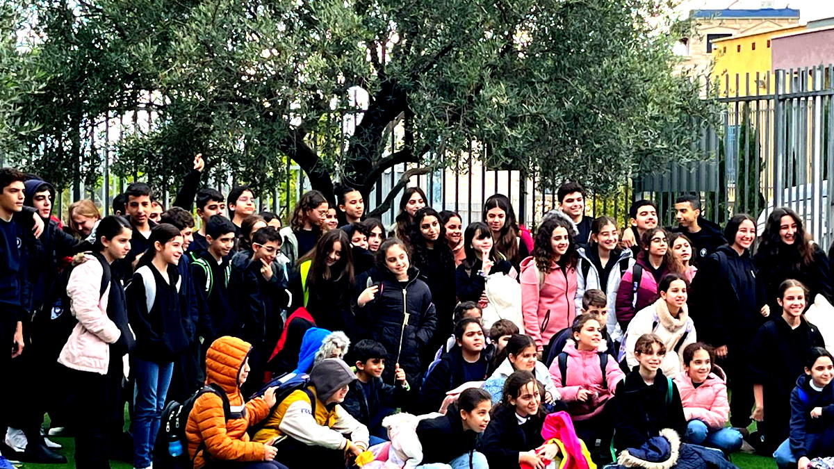 بِمُشاركة أكثر من مِئة مدرسة عربيّة- جَمعيَّة إبداع تُنظِّمُ مُسابقَةَ اللُّغة الإنجليزيَّة القُطريَّة الرَّابِعَة والعِشرين