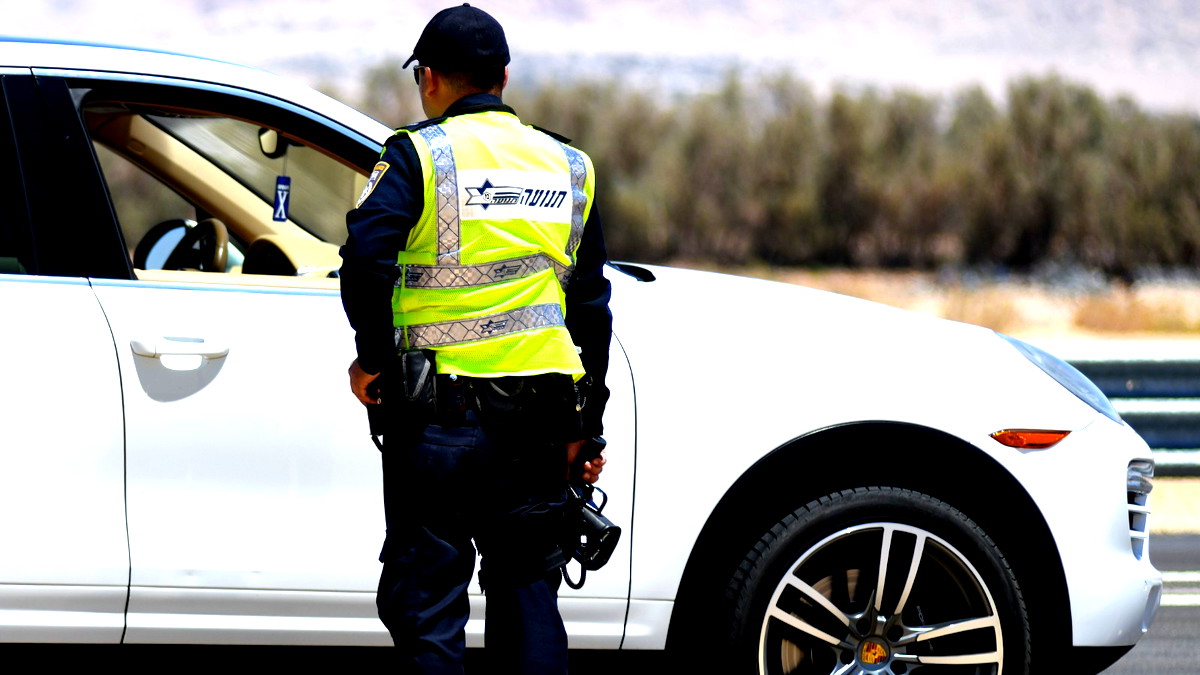 الرملة: النيابة الشّرطية تستعد لتقديم لائحة اتّهام ضدّ سيدة (46 عامًا) بعد ضبطها تقود برخصة مسحوبة منذ عام 2016