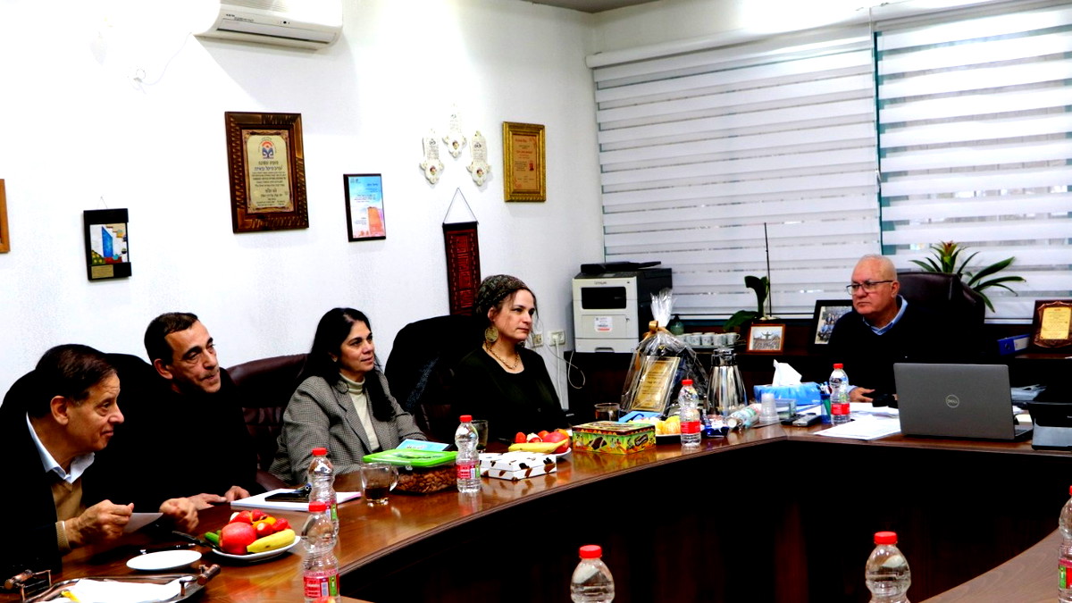 كلّية سخنين الأكاديميّة تستقبل المديرة الجديدة لقسم التأهيل الأكاديمي في وزارة التّربية والتّعليم داسي بيري