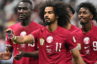 منتخب قطر يهزم الأردن ويتوج بطلًا لكأس اسيا