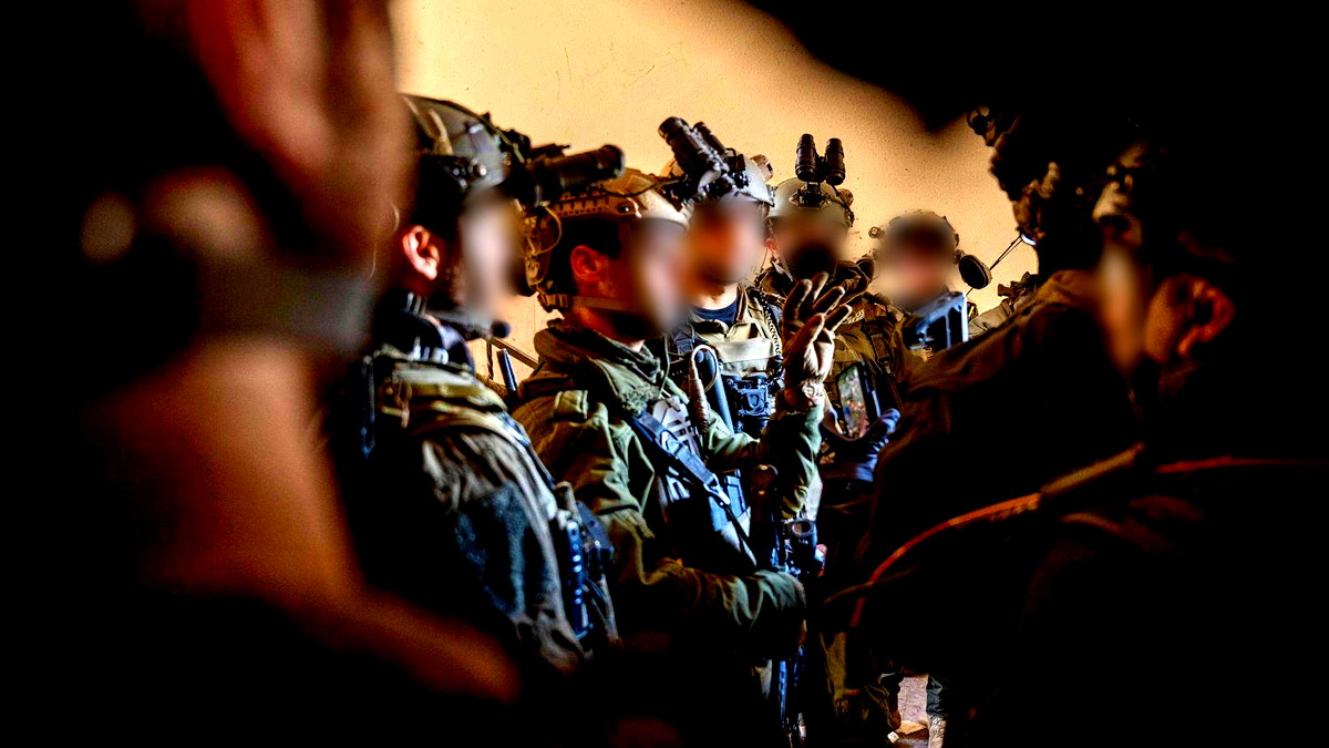 قناة "13" العبرية: نتنياهو طلب من هاليفي إعادة تعبئة جنود الاحتياط استعدادا لاقتحام رفح