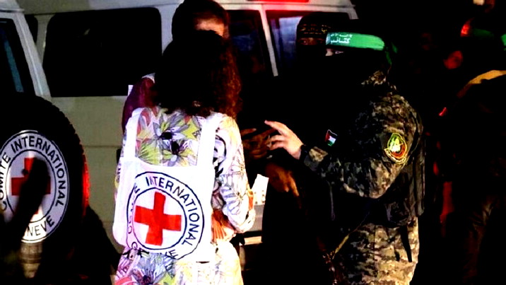  وفد إسرائيلي يتوجه إلى القاهرة للمشاركة في مفاوضات الرهائن