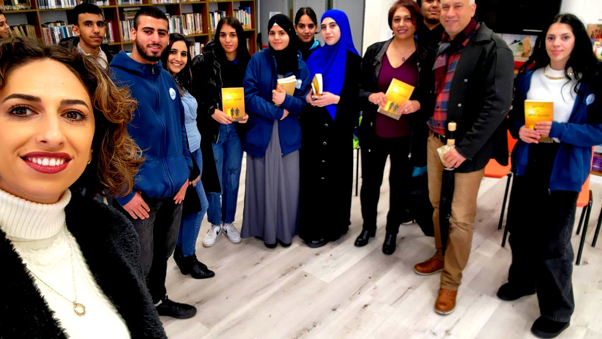 ضمن فعاليات نادي القراء- ثانوية بيت الحكمة في الناصرة تستضيف البروفيسور أشرف إبريق لمناقشة روايته الجديدة