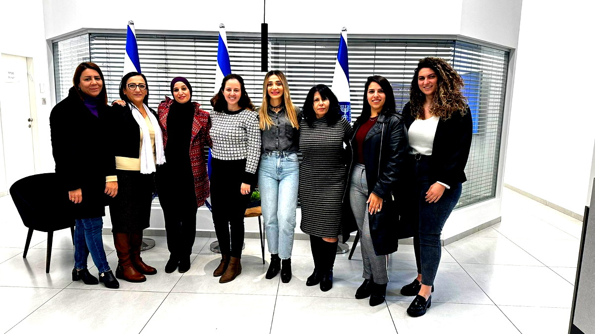 نساء في المجتمع العربي يصنعن التغيير: مؤتمر بعنوان السلامة على الطرق