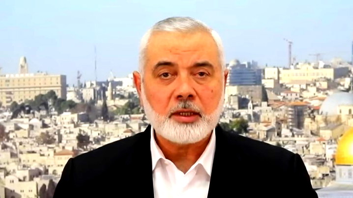 هنية يصل القاهرة على رأس وفد من قيادة حماس