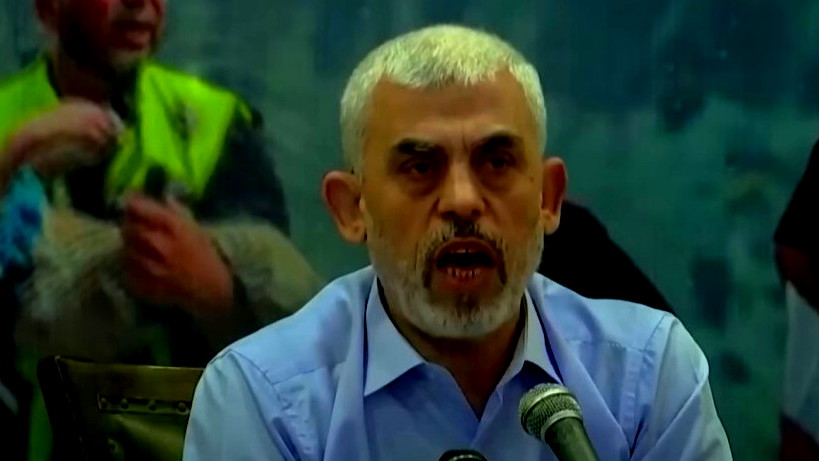 مصادر إسرائيلية تتحدث عن "بديل السنوار" ورد سريع من "حماس"