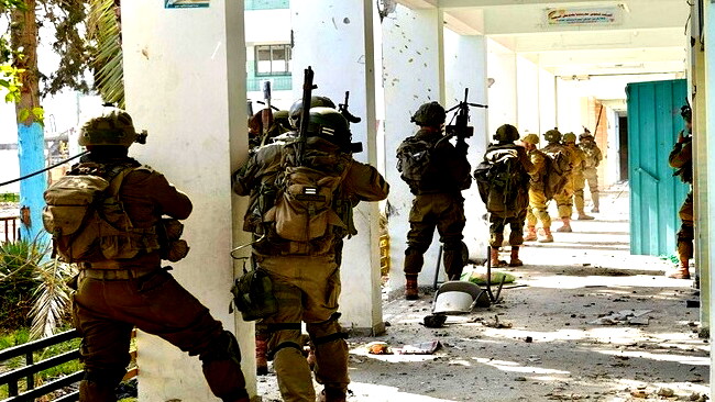 إعلام عبري ينشر تفاصيل عن الخطوط العريضة لصفقة التهدئة بين حماس وإسرائيل