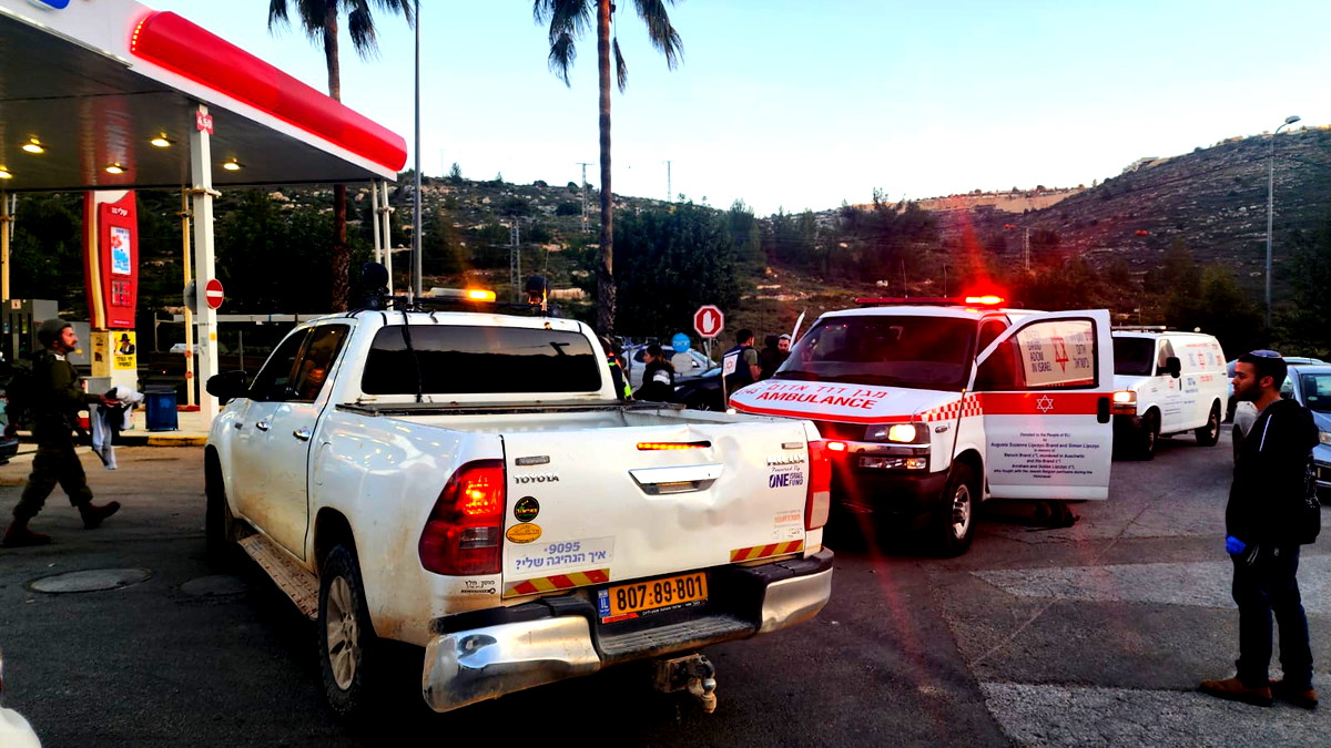  مقتل إسرائيليين اثنين بعملية إطلاق نار قرب مستوطنة عيلي جنوب نابلس