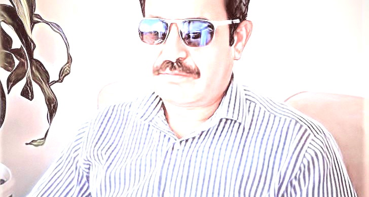 بدينِ سجاحَ لايرضى حَصِيفٌ