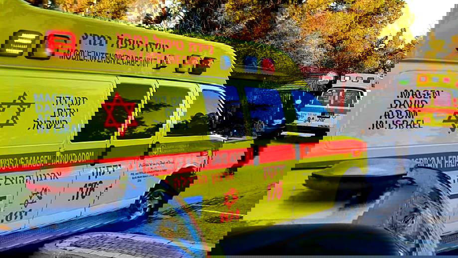 اصابة شاب (36 عامًا) جراء سقوطه عن ارتفاع في بلدة جت