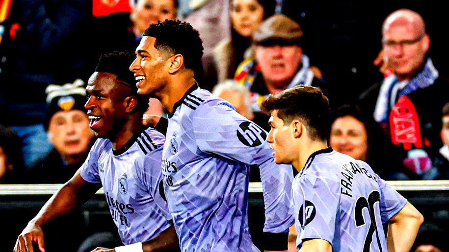 ريال مدريد يقلب الطاولة على فالنسيا ويؤمن صدارة الدوري الإسباني